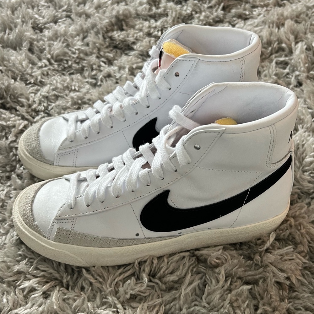 Nike Women’s Blazer Shoes